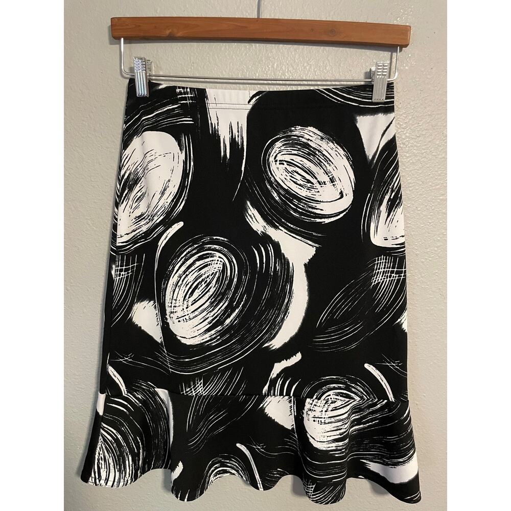 Jonden Skirt Womens Medium Black Abstract Flounce Hem Artsy Grunge 90s Y2K READ